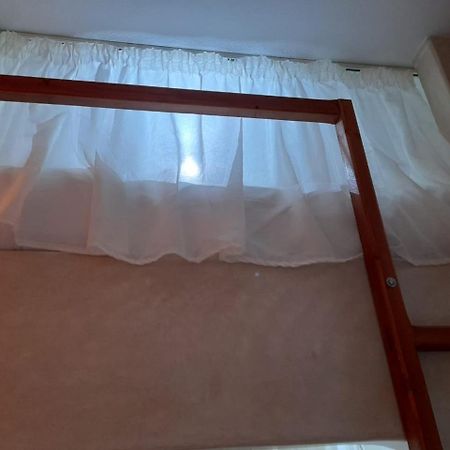 Private Room In Apartment Tov تغازوت المظهر الخارجي الصورة