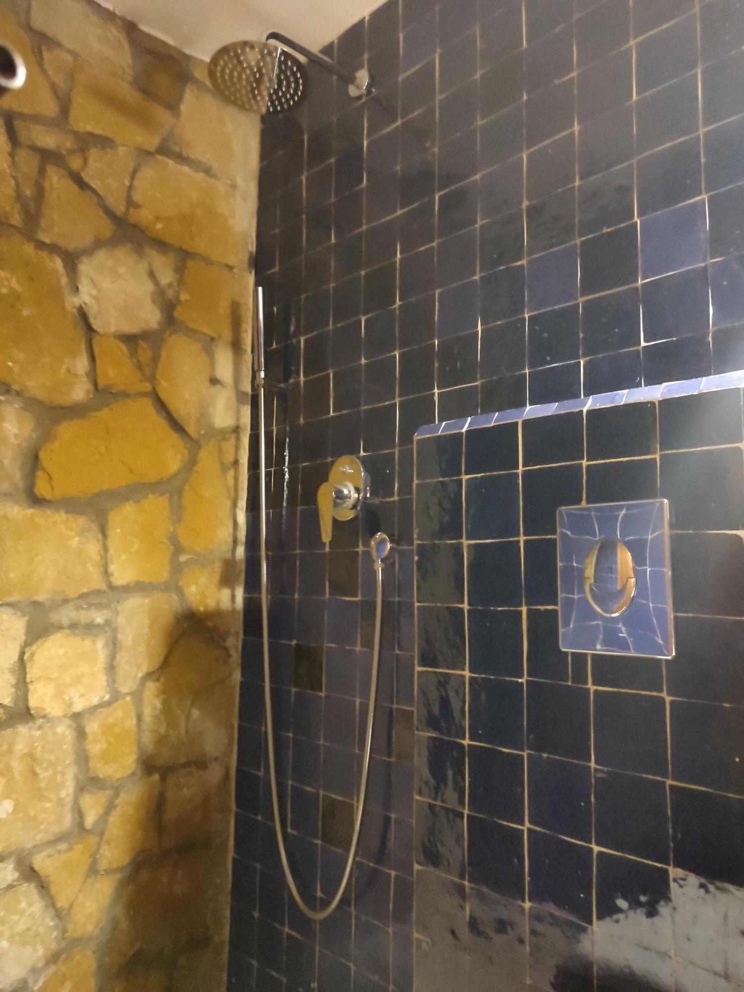 Private Room In Apartment Tov تغازوت المظهر الخارجي الصورة