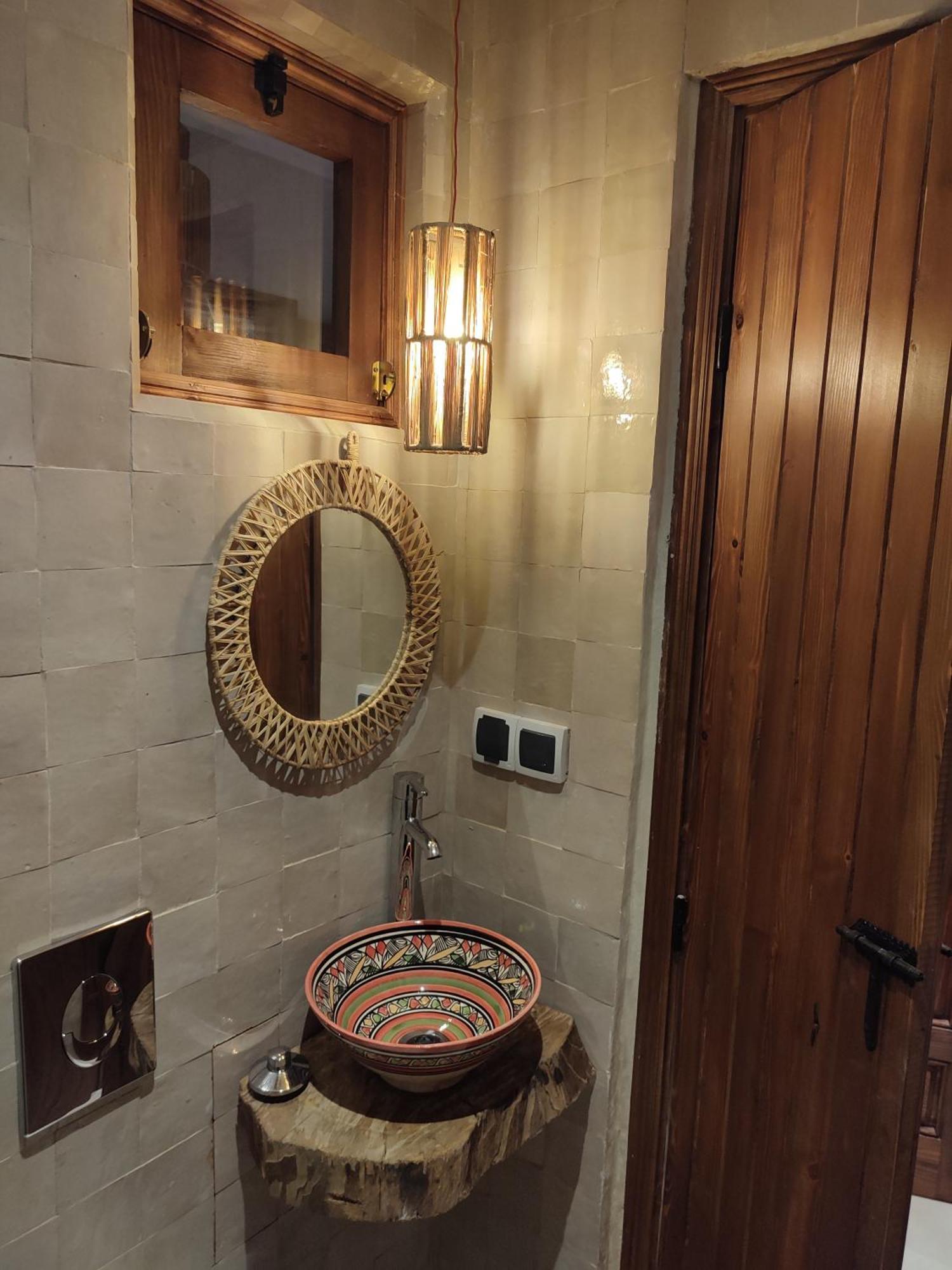 Private Room In Apartment Tov تغازوت المظهر الخارجي الصورة