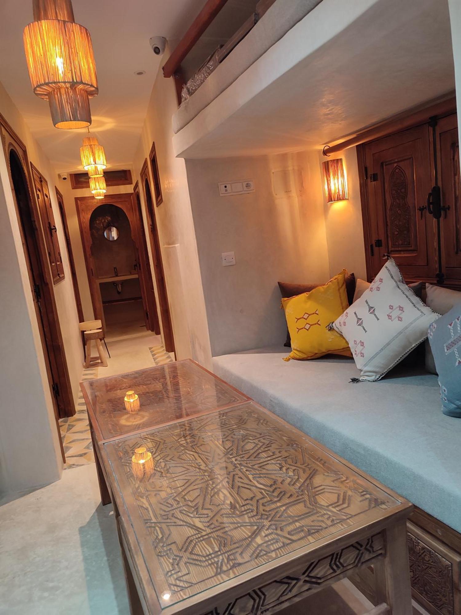 Private Room In Apartment Tov تغازوت المظهر الخارجي الصورة