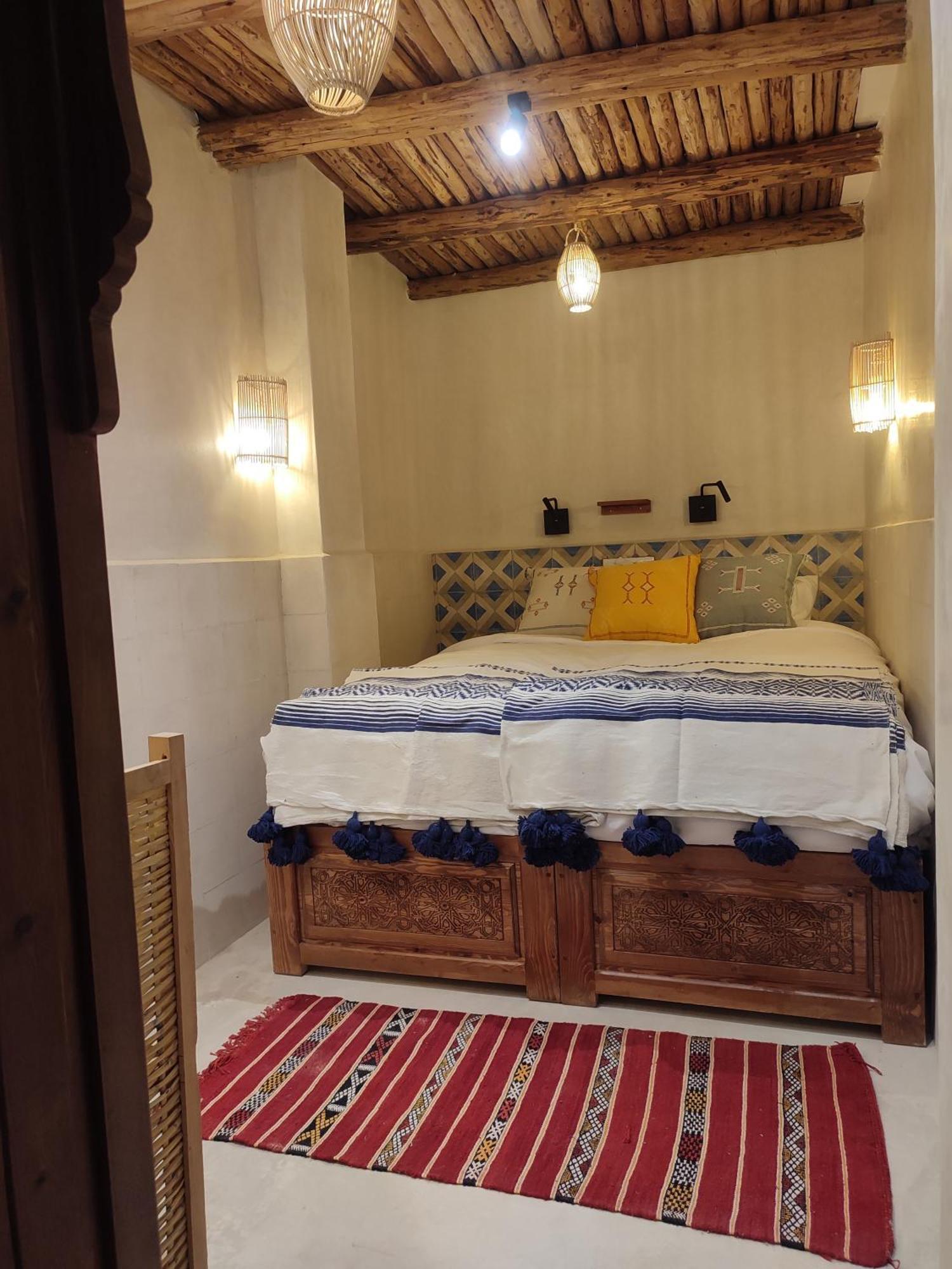 Private Room In Apartment Tov تغازوت المظهر الخارجي الصورة