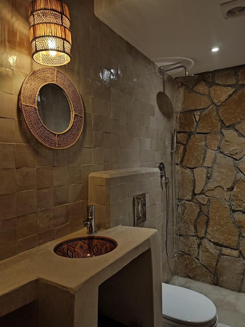 Private Room In Apartment Tov تغازوت المظهر الخارجي الصورة