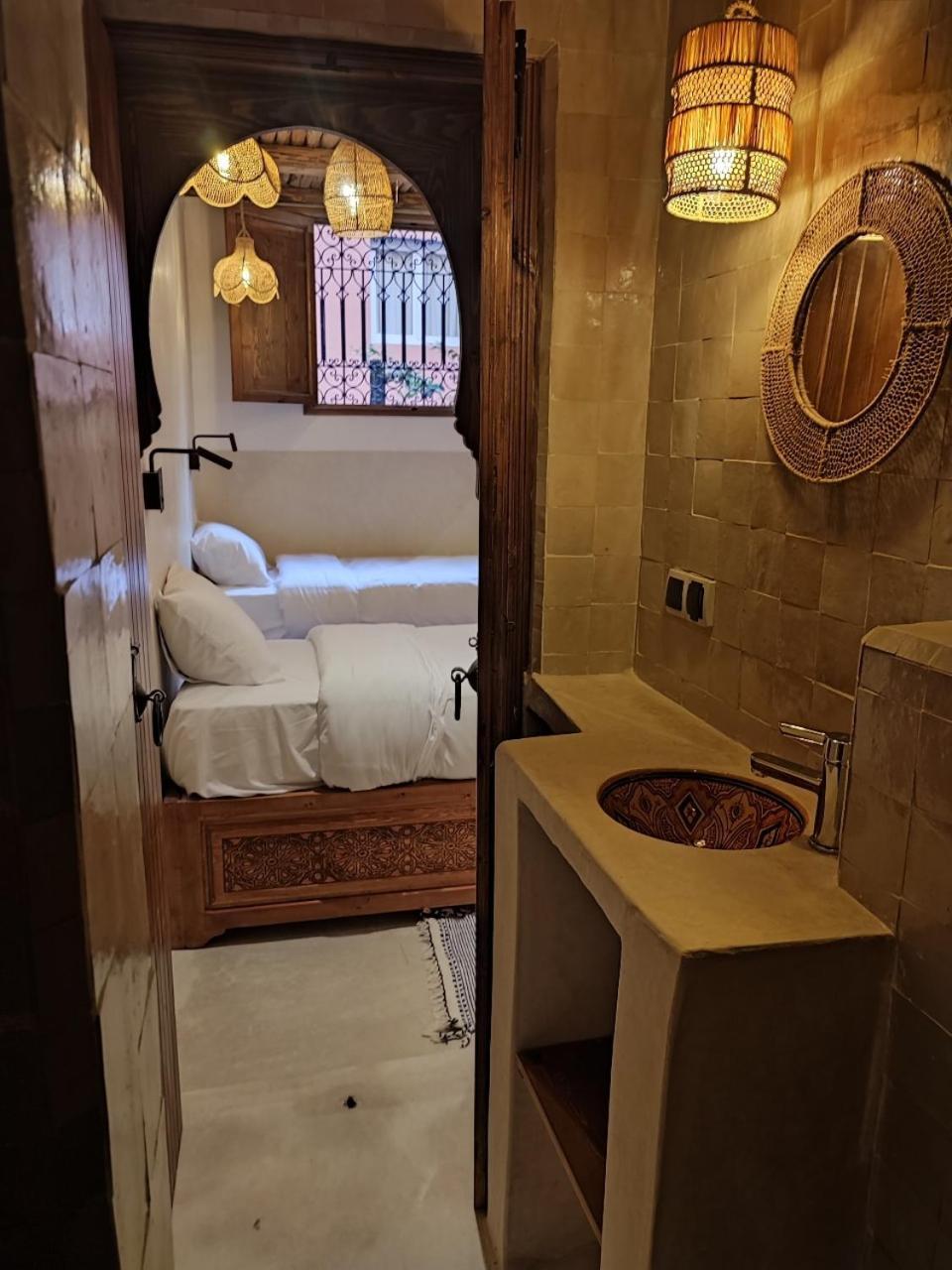 Private Room In Apartment Tov تغازوت المظهر الخارجي الصورة